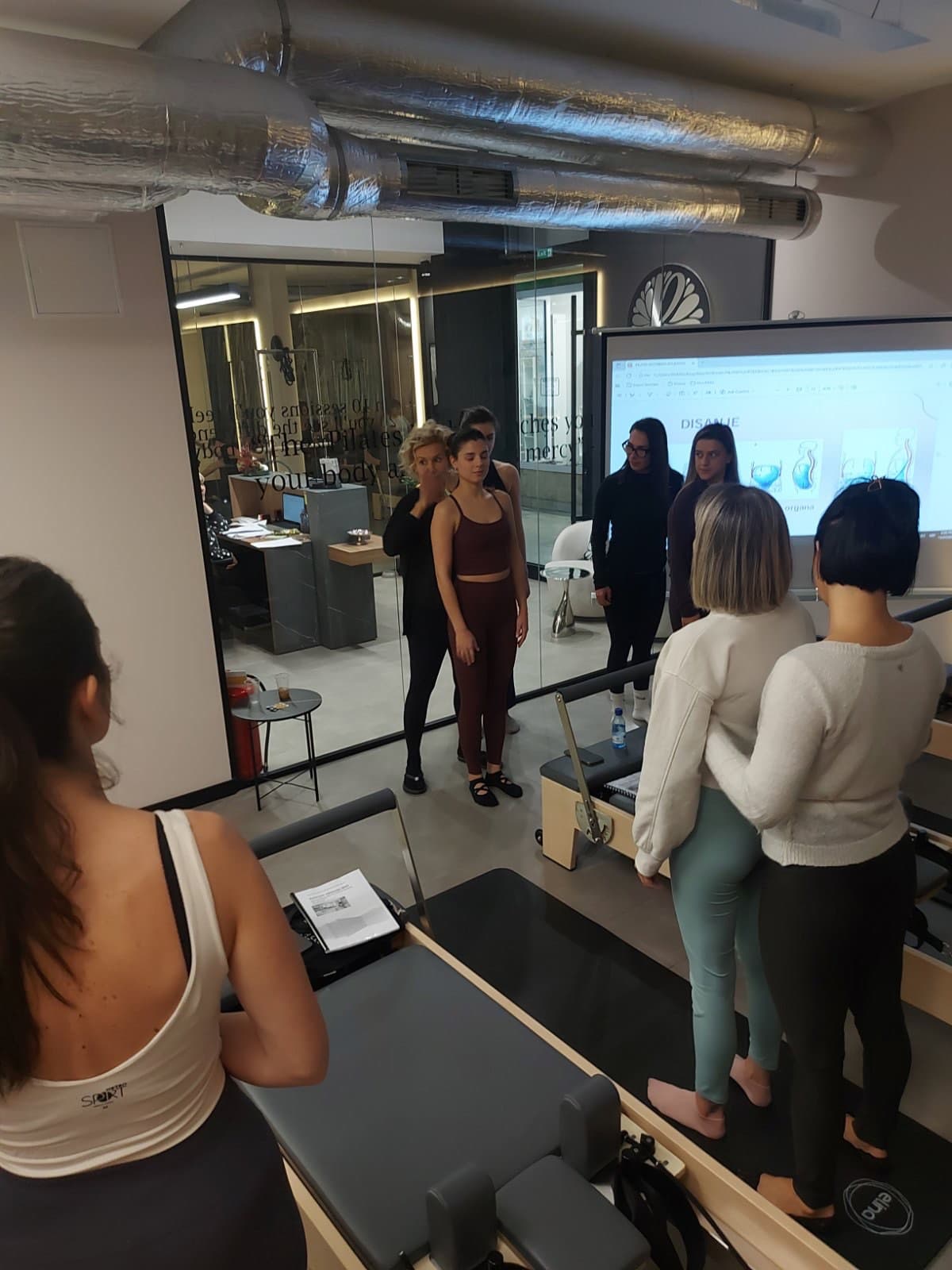 Photo from a previous Reformer intensive course (3)